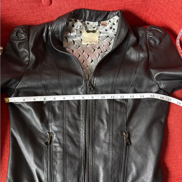 Ted Baker XS leather jacket with puffed shoulder - Picture 11 of 13